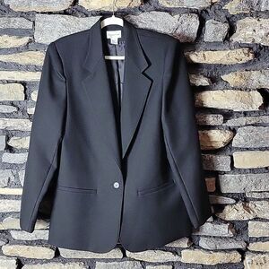 Women's Carriage Court blazer suit jacket size 10 black